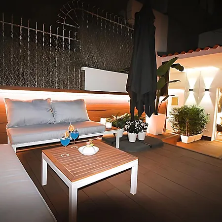 Penthouse With Jacuzzi On The Terrace Apartment