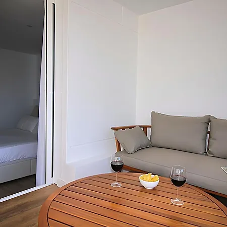 Penthouse With Jacuzzi On The Terrace Apartment Barcelona