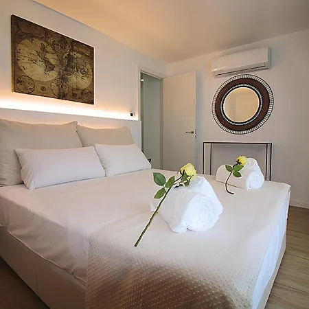 Penthouse With Jacuzzi On The Terrace Apartment Barcelona