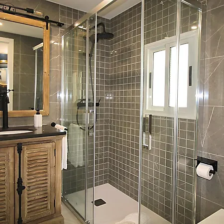 Apartment Penthouse With Jacuzzi On The Terrace Barcelona